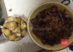 板栗红烧肉的做法图解2