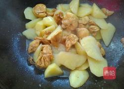 土豆烧油面筋的做法图解12