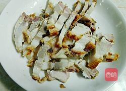 西芹炒烧肉的做法图解2