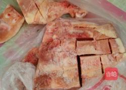 土豆炖鸡腿的做法图解1