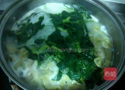 菠菜豆腐蝴蝶面的做法图解4