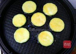 香煎西葫芦饼的做法图解11