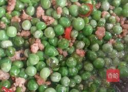 肉沫鲜豆粒的做法图解2