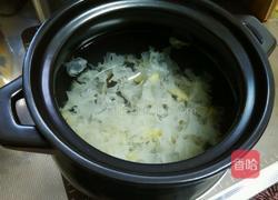  桃胶银耳羹的做法图解3