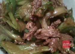 西芹炒肉。的做法图解4
