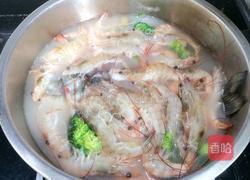 鲫鱼虾汤的做法图解9