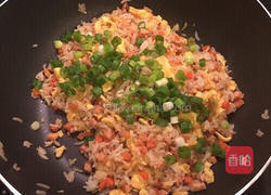 三丁鸡蛋炒饭的做法图解13