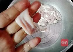 粉肠番茄汤的做法图解2