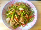 蒜苗炒肉