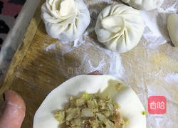 小笼包（酸菜馅）的做法图解12