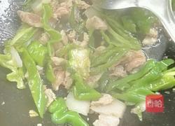 青椒.香干炒肉的做法图解4