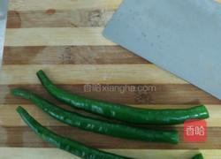 土豆炒鸡的做法图解1