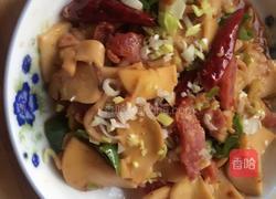 杏鲍菇炒腊肠的做法图解5