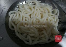 鸡蛋炒乌冬面的做法图解4