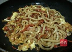 鸡蛋炒乌冬面的做法图解9