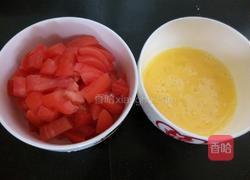 西红柿疙瘩汤的做法图解2
