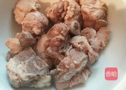 胡萝卜香菇骨头汤的做法图解4