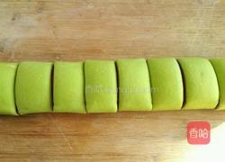彩色大花卷的做法图解5
