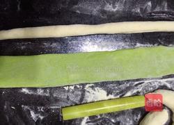 韭菜鸡蛋虾仁 “白菜”饺的做法图解4