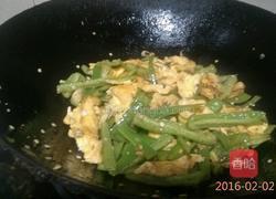 青椒鸡蛋的做法图解5