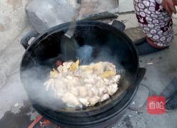 地锅鸡的做法图解4