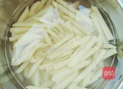自制炸薯条的做法图解2