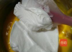 酥粒分蛋海绵蛋糕的做法图解5