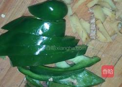青椒炒牛肉的做法图解2