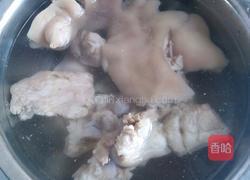 白米醋酸辣猪手的做法图解1
