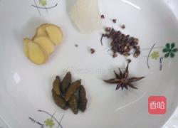 白米醋酸辣猪手的做法图解3