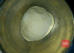 香肠蔬菜披萨的做法图解3