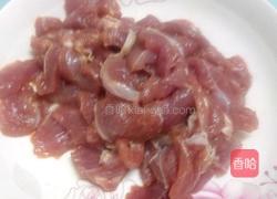 猪肉炒大白菜的做法图解1