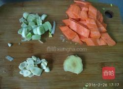 牛肉丸炖娃娃菜的做法图解3