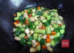 黄瓜炒鸡丁的做法图解6