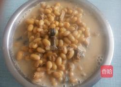 黄豆炖鸡爪的做法图解4