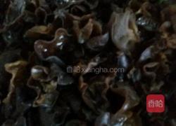 山药炒木耳的做法图解1