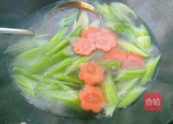 西芹炒腰果的做法图解8