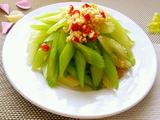 凉拌西芹