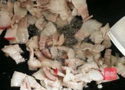 青瓜炒花肉的做法图解2