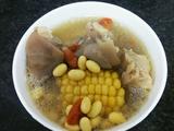 黄豆猪脚汤