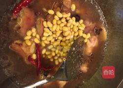 黄豆烧猪手的做法图解5