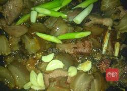 蒜苗炒腊肉的做法图解8