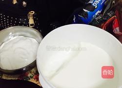 奥利奥香蕉木糠杯的做法图解1