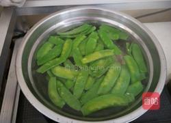 豆干炒荷兰豆的做法图解2