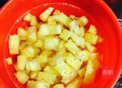 菠萝炒饭的做法图解3