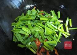 大蒜炒鱿鱼须的做法图解6