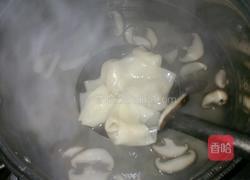 香菇虾仁馄饨的做法图解7