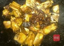 红烧腊鱼块（晚上拍的不好看）的做法图解3