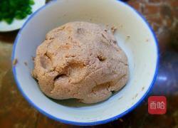 高粱面煮饼饭的做法图解3
