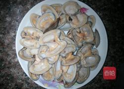 蒜容蒸花甲的做法图解2